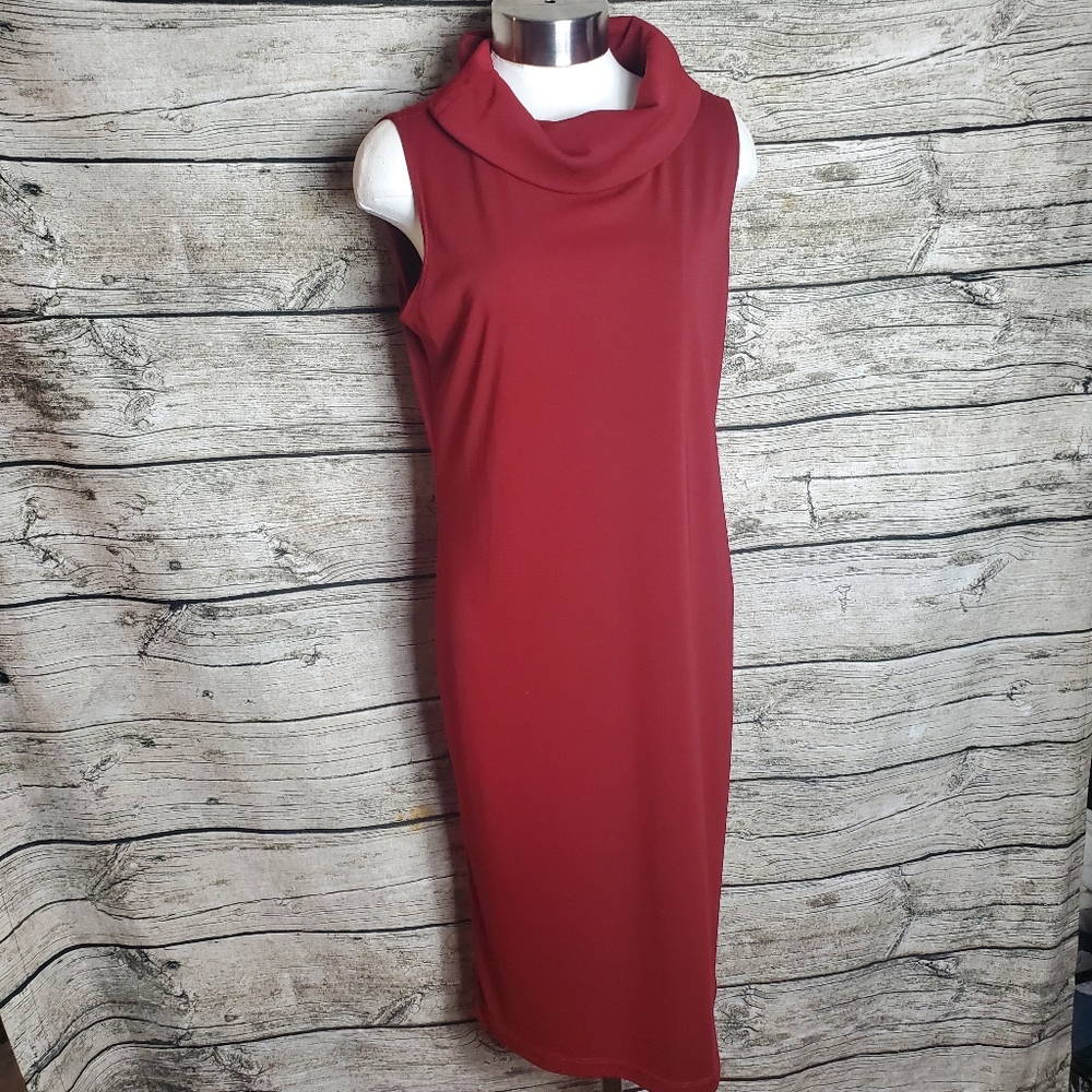Kathie Lee Collection Red Dress.Missing Size but look size MPit to pit approx:
